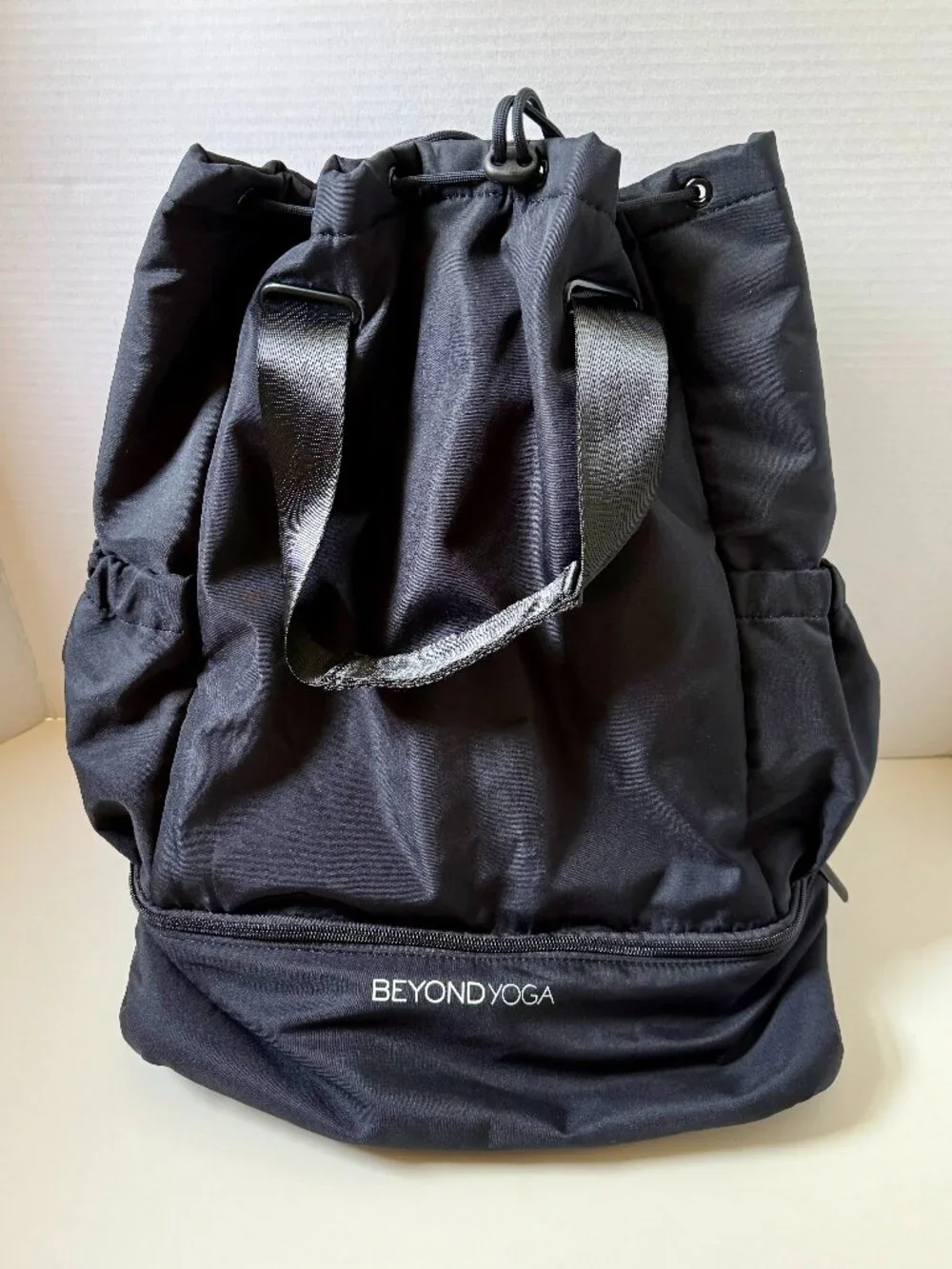 Beyond Yoga Convertible Gym Bag Backpack Tote Black Nylon Drawstring